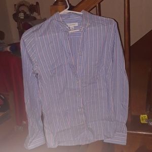 5 hour sale!Beautiful Banana Republic dress shirt.